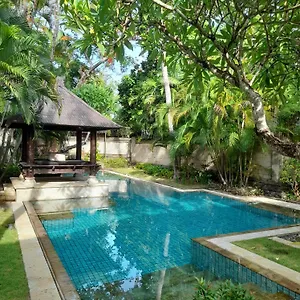 5* Semesteranläggning (resort) The Royal Bali