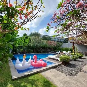 3* Semesteranläggning (resort) Harmony