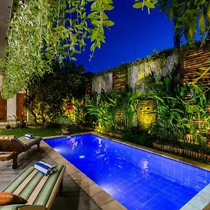  Villa Masbro Art